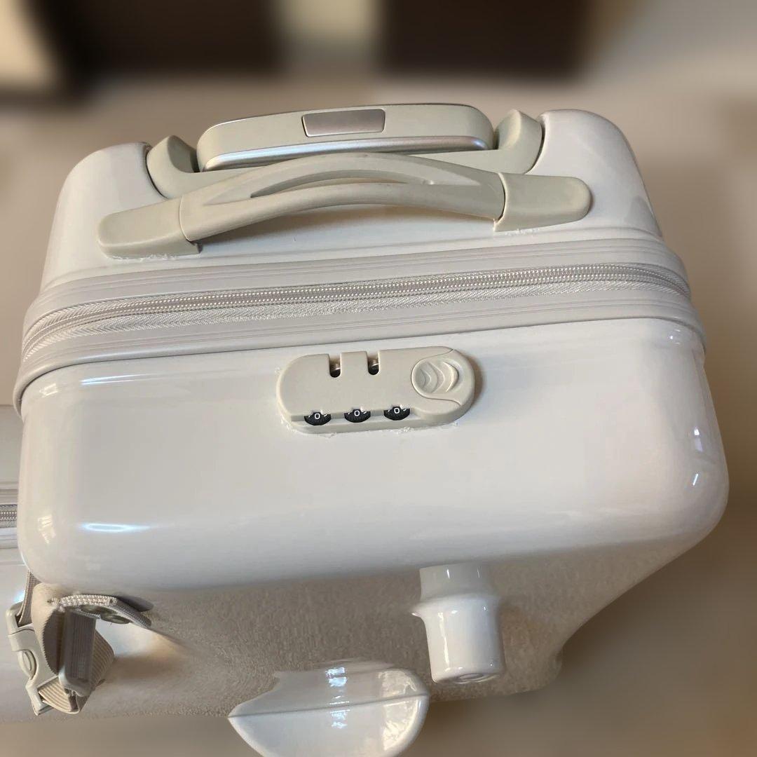 美品　ノリッコ　NORICCO 子供が乗れるキャリーケース