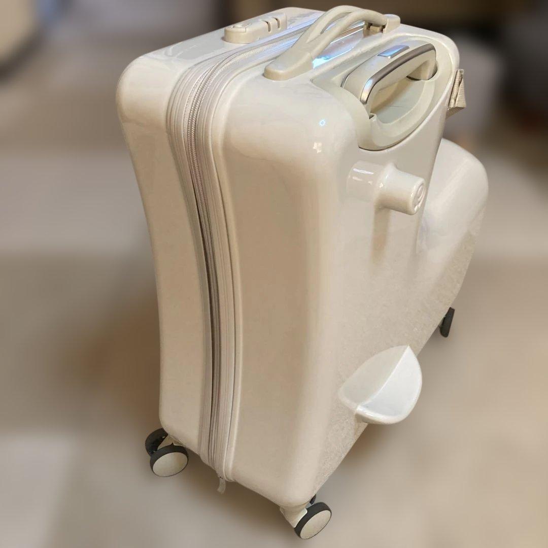 美品　ノリッコ　NORICCO 子供が乗れるキャリーケース