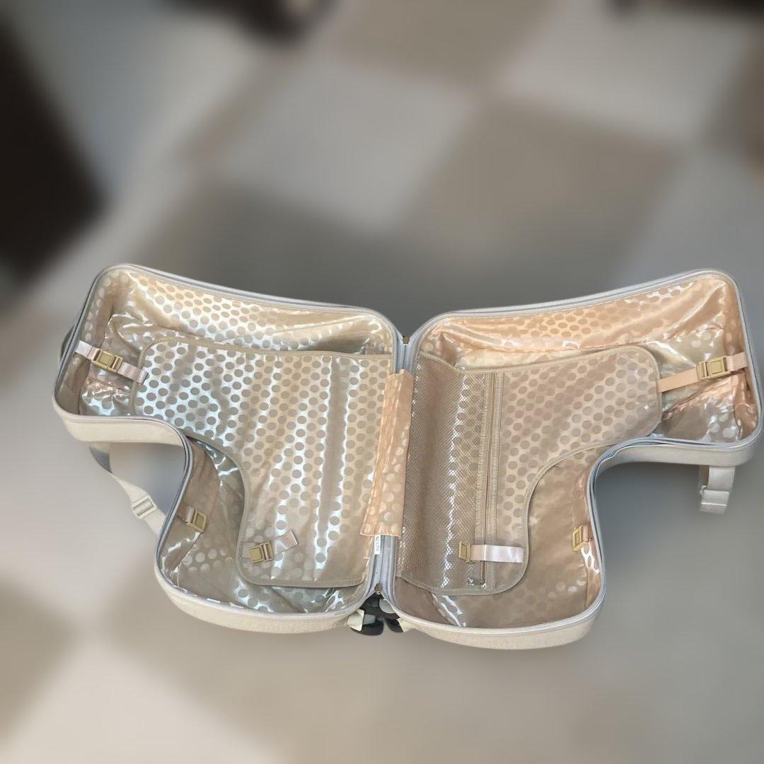 美品　ノリッコ　NORICCO 子供が乗れるキャリーケース