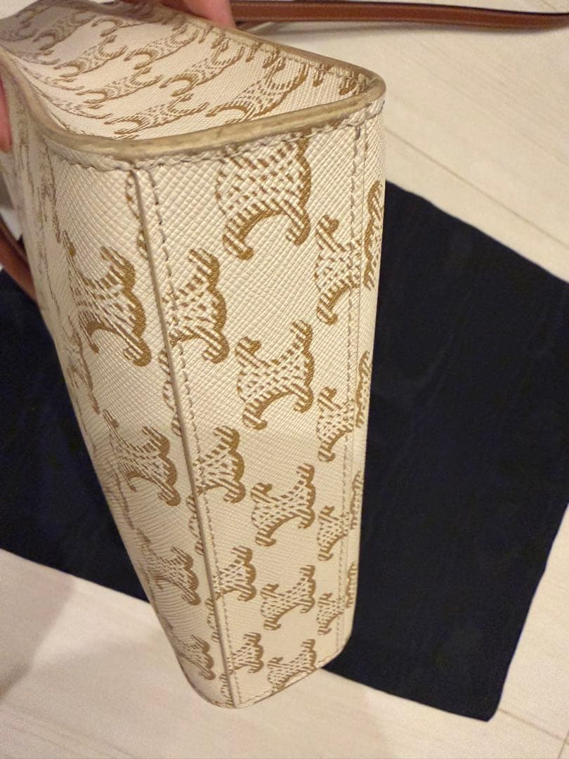 セリーヌ　ミニバーティカルカバ　2way ショルダーバッグ　ホワイト