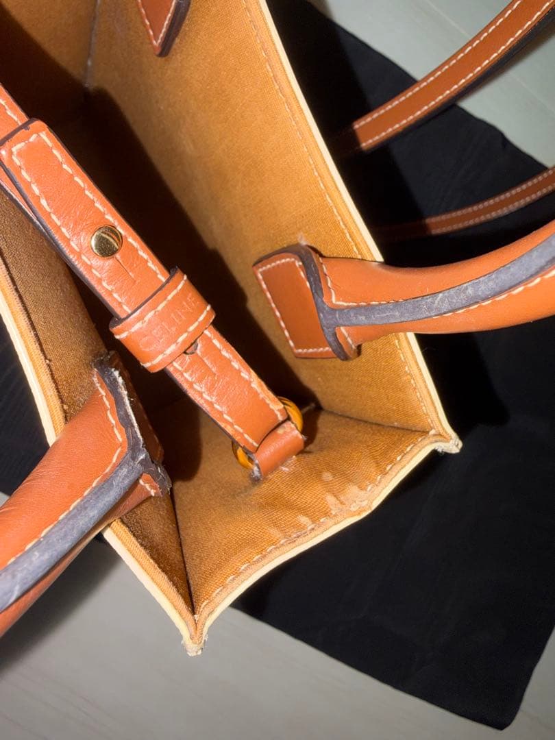 セリーヌ　ミニバーティカルカバ　2way ショルダーバッグ　ホワイト