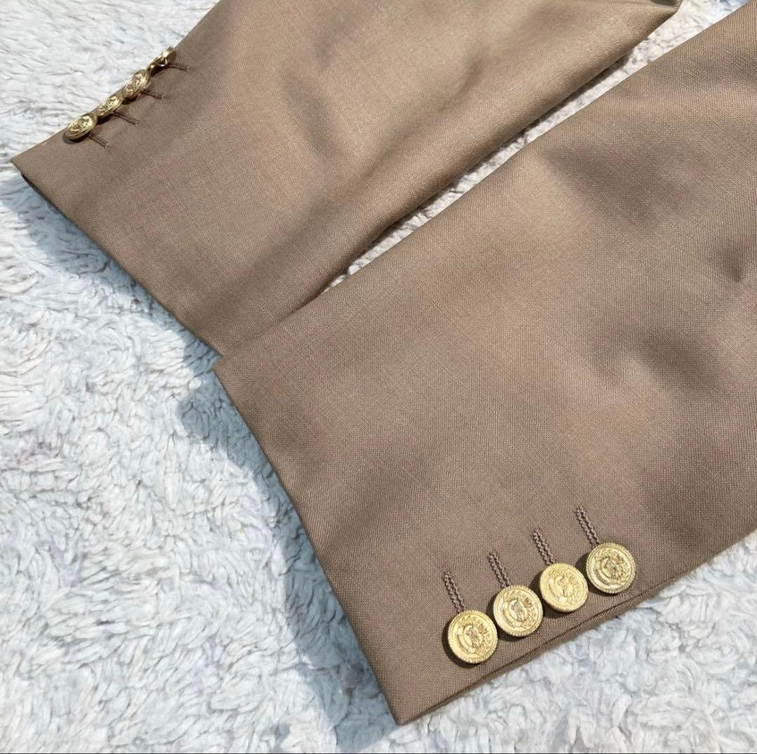 【極美品】 バーバリー スーツ ダブル ベージュ 金ボタン 背抜き A4 S