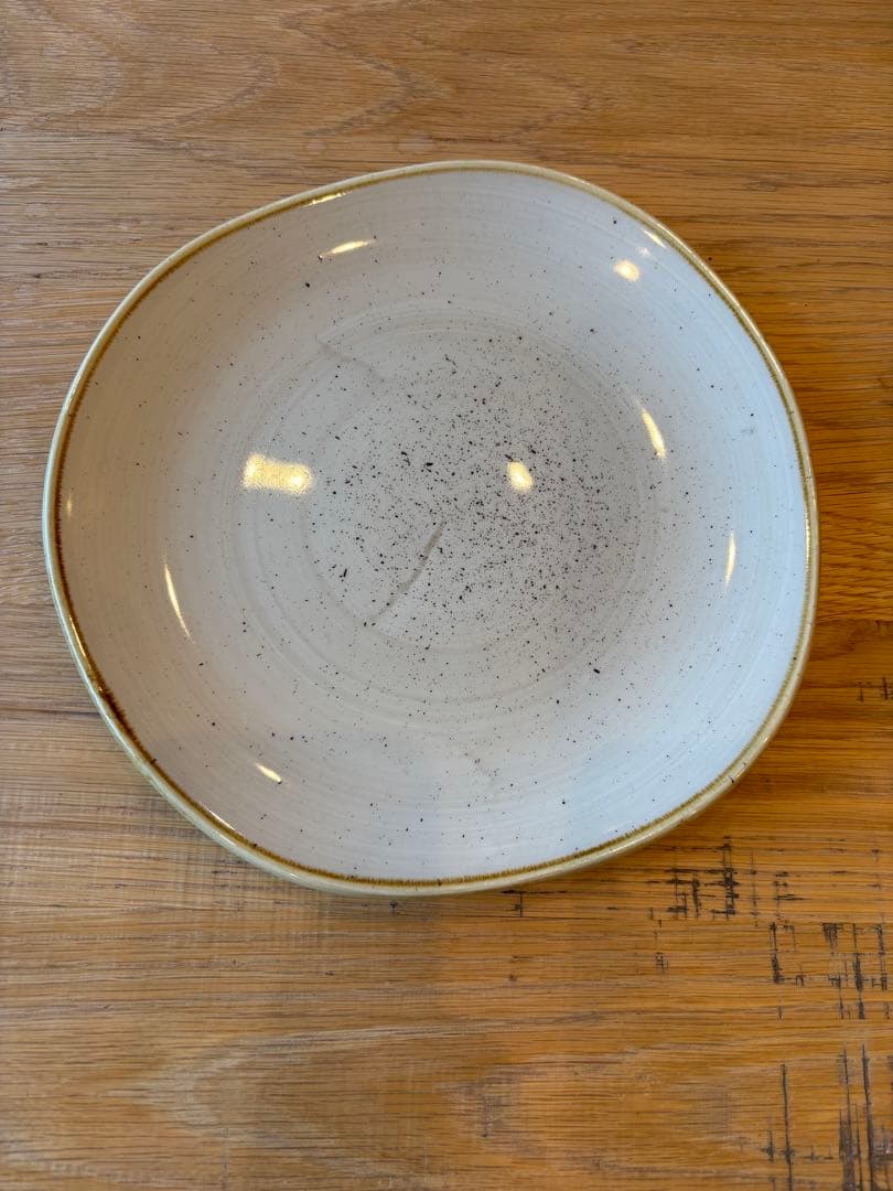 m*o様 ストーンキャストトレースプレートナツメグクリーム丸型L✖️2丸型M✖️