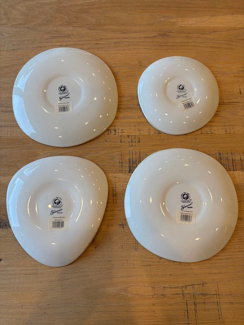 m*o様 ストーンキャストトレースプレートナツメグクリーム丸型L✖️2丸型M✖️