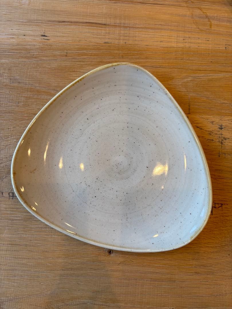 m*o様 ストーンキャストトレースプレートナツメグクリーム丸型L✖️2丸型M✖️