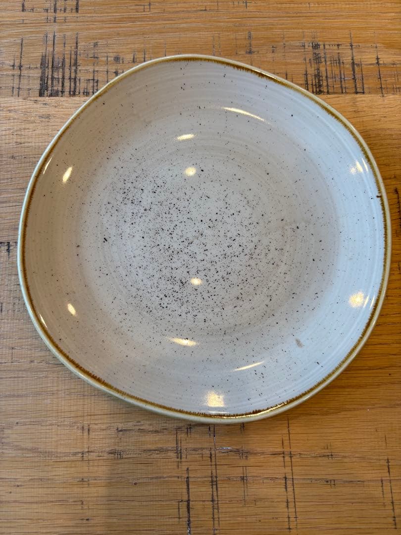 m*o様 ストーンキャストトレースプレートナツメグクリーム丸型L✖️2丸型M✖️