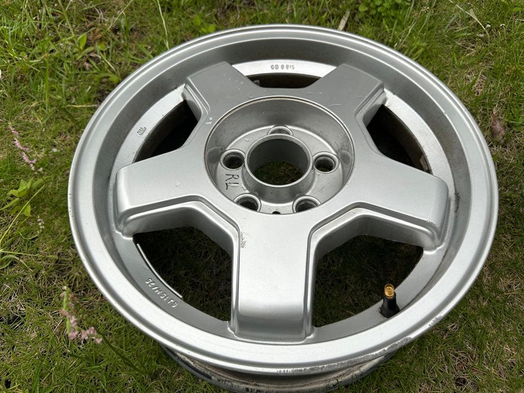 ボルボ　ホイール　15インチ