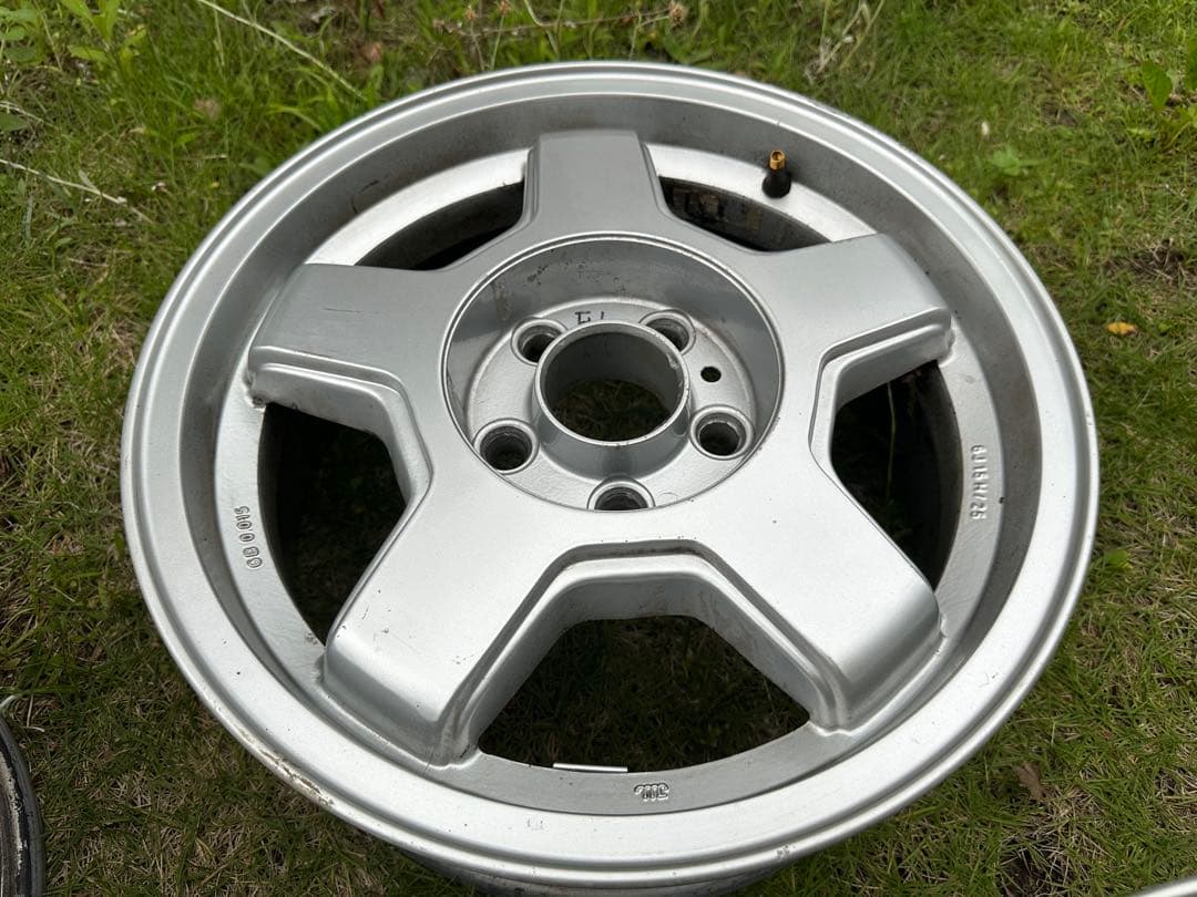 ボルボ　ホイール　15インチ