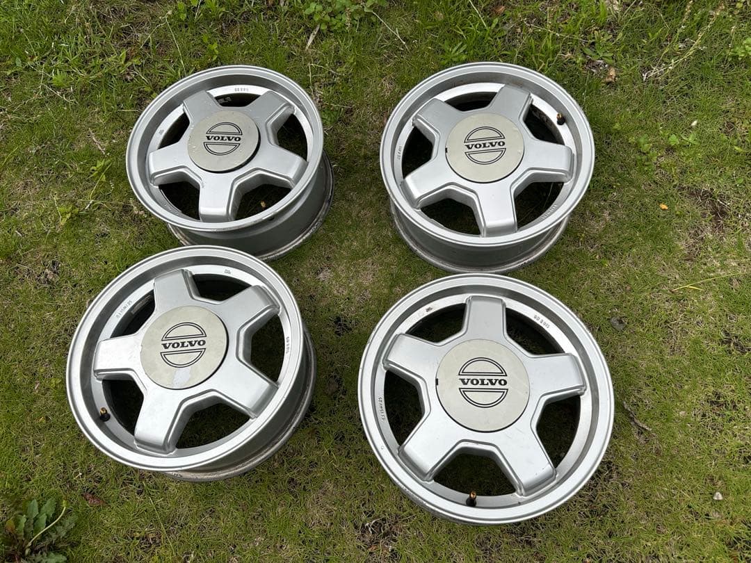 ボルボ　ホイール　15インチ