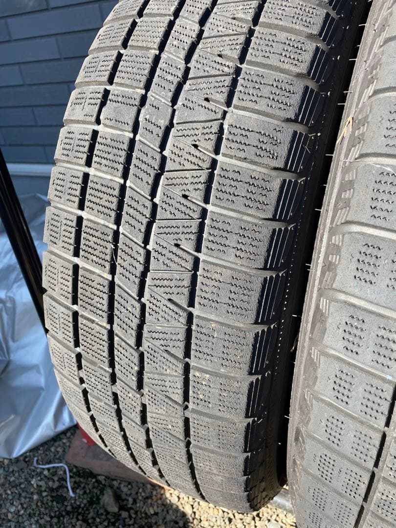 ボルボ ホイールとスダットレスタイヤ4本セット