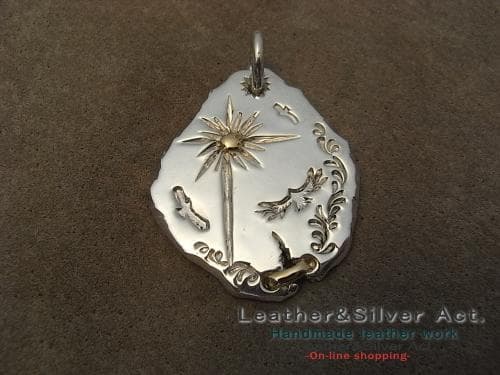 1点物　イーグルネックレス 手彫り　ハンドメイド　ネックレス　ｋ18　かまし