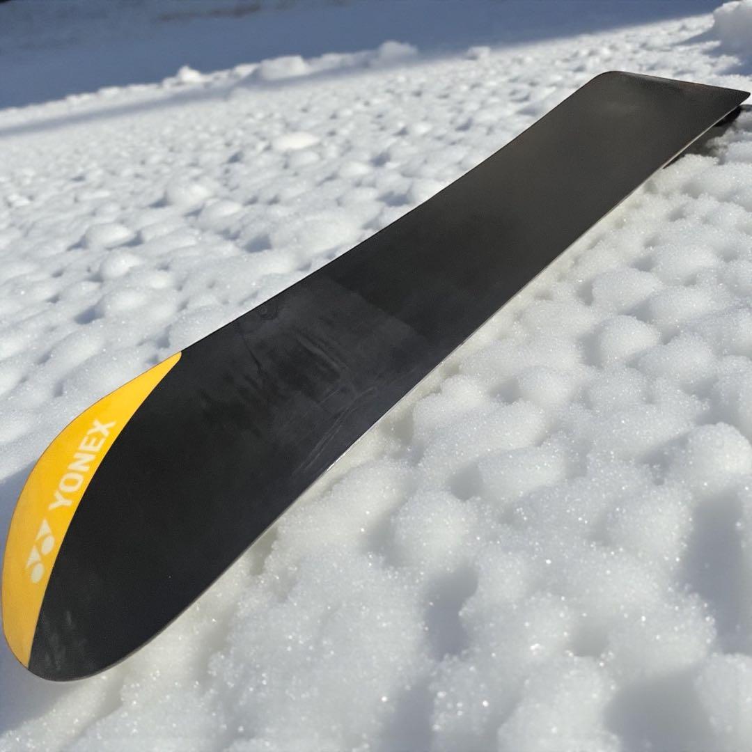 【美品】 Luvarth ラバース 155 YONEX ヨネックス スノーボード