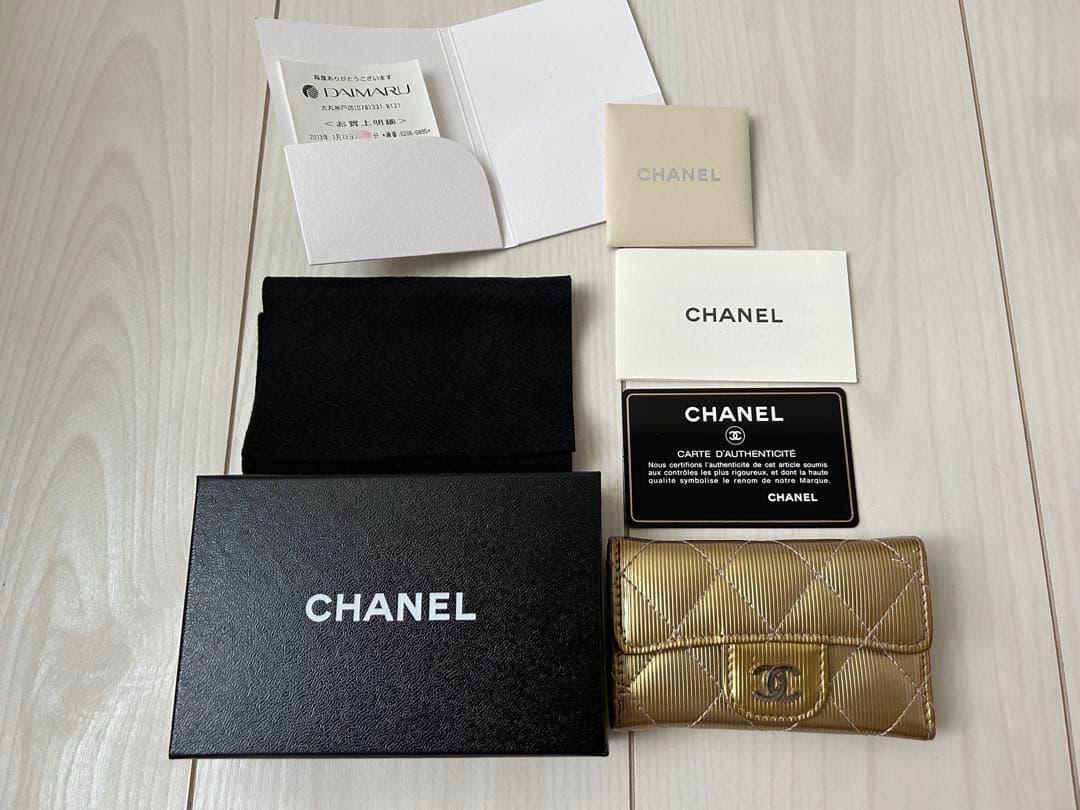 CHANEL 6連キーケース シャンパンゴールド