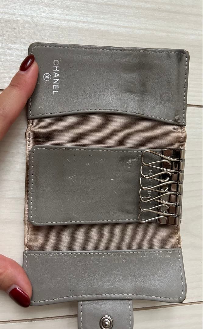 CHANEL 6連キーケース シャンパンゴールド