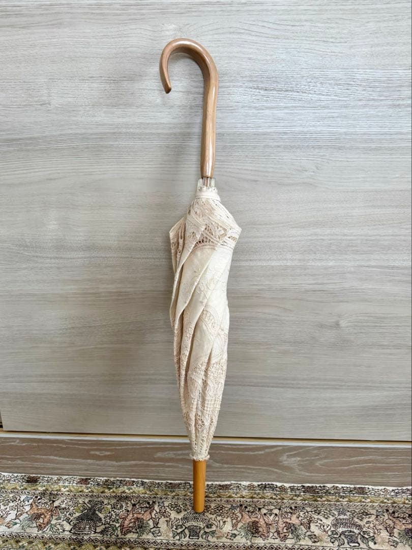 汕頭(スワトウ)刺繍　日傘(長傘) レトロ　手刺繍 レースパラソル