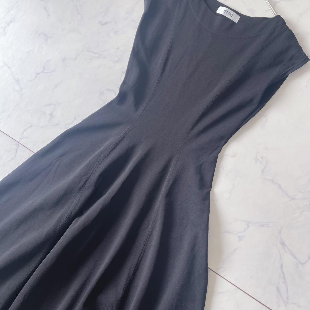 【美品】JENNE フレンチスリーブ ニット フレア ロングワンピース 黒 M