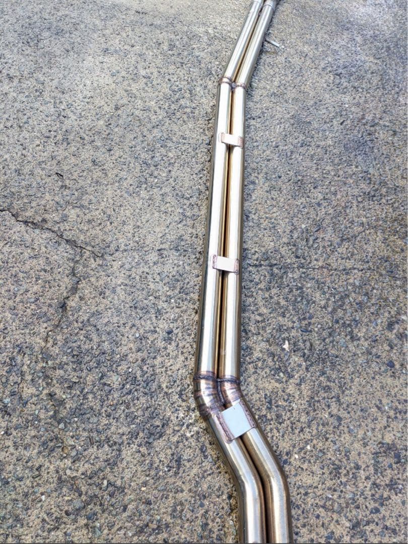 Yuka　ワンオフマフラー　スカイライン