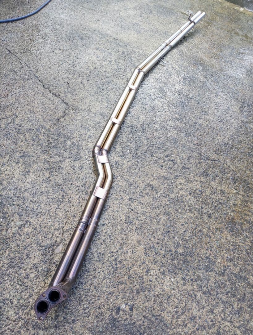 Yuka　ワンオフマフラー　スカイライン