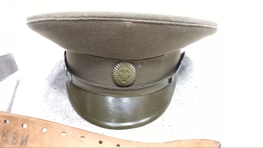 ソ連　m６９　将校軍服　軍服　ロシア軍　乗馬ズボン　勲章　略綬　メダル　ベルト