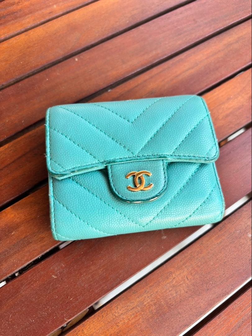 CHANEL☆シャネル三つ折り財布