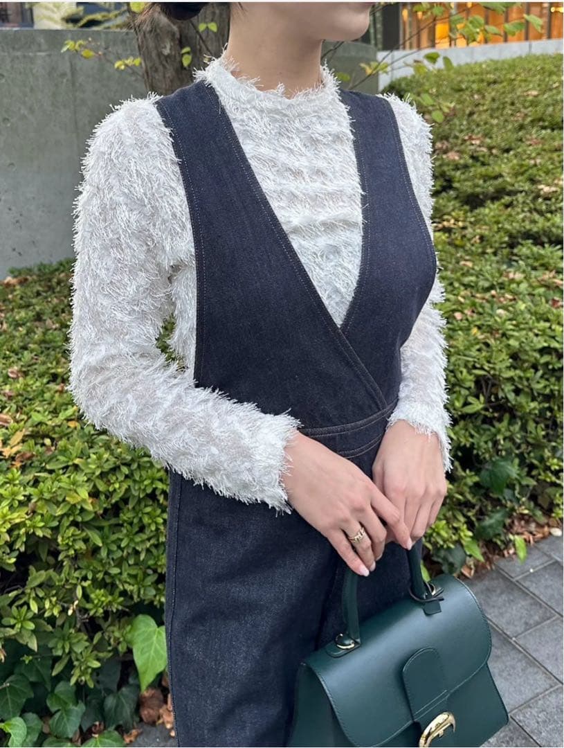 Cygne シーニュ　ファンシートップス Sara ホワイト　1