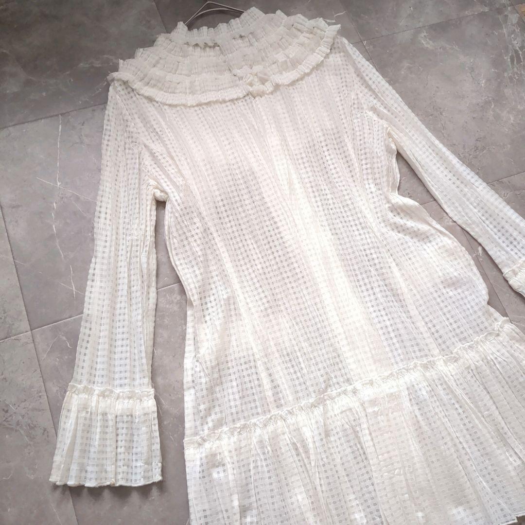 NOKO OHNO/ノコオーノ　美品　羽織り　　ビジュー　ジャケット　プリーツ