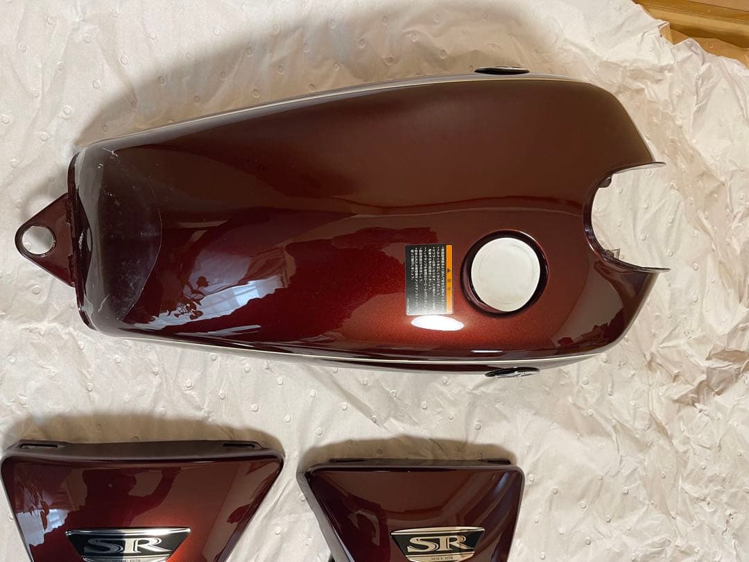 Yamaha SR ダークグレイッシュレッド 外装セット　2014年FI