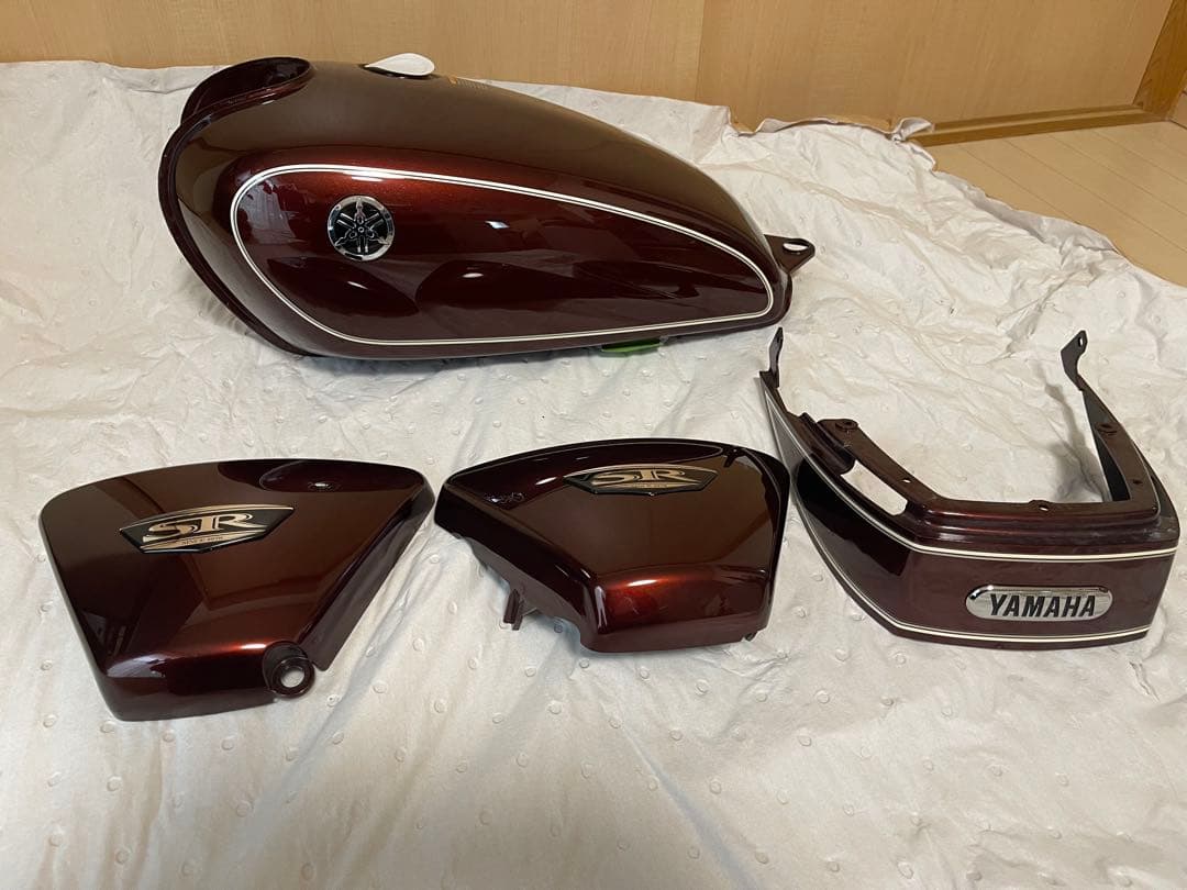 Yamaha SR ダークグレイッシュレッド 外装セット　2014年FI