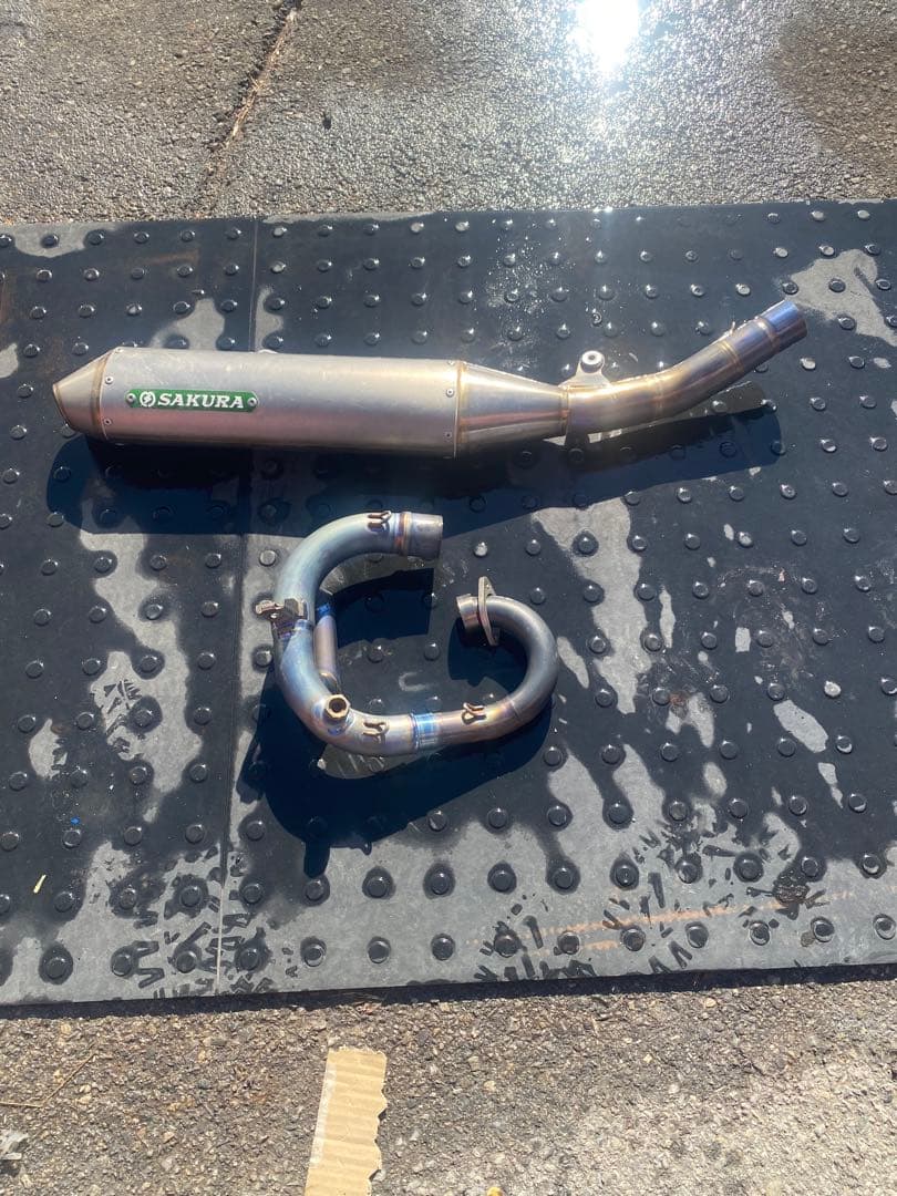 ヤマハYZ250F SAKURA チタンマフラー
