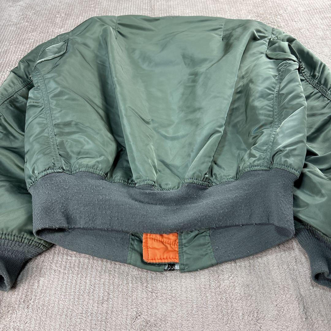 【USA製】90s ALPHA MA-1 セージグリーン L ヴィンテージ 短丈