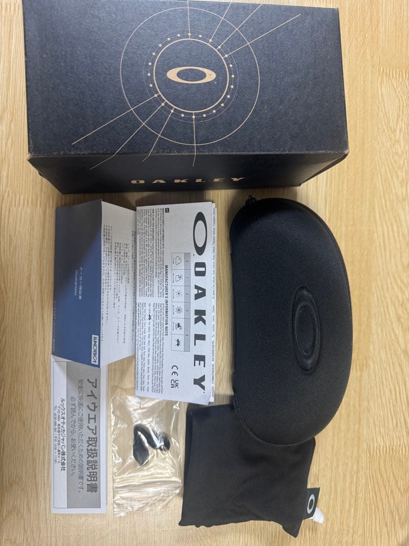 OAKLEY オークリー イエローレンズ サングラス