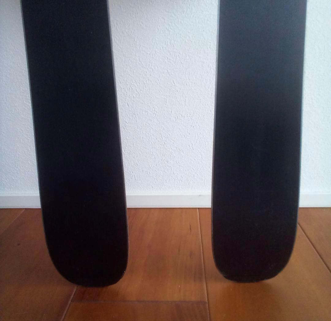 Salomon Pilot 4 オレンジスキー板