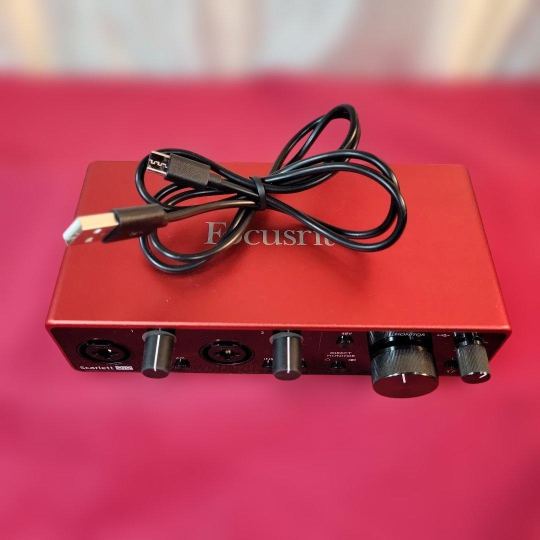 Focusrite Scarlett 2i2 (3rd Gen)動作品