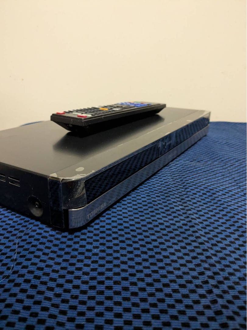 16 TOSHIBA ブルーレイレコーダー 本体 リモコン付き