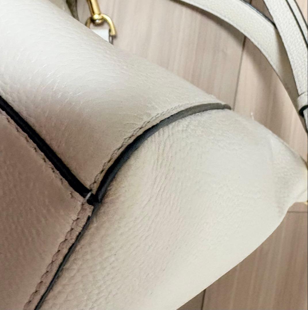 ❤️最終価格❤️トリーバーチ マックグロー スモールバケット バッグ ホワイト