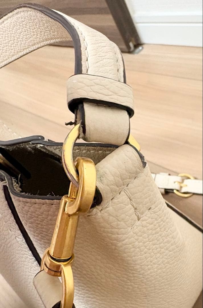 ❤️最終価格❤️トリーバーチ マックグロー スモールバケット バッグ ホワイト