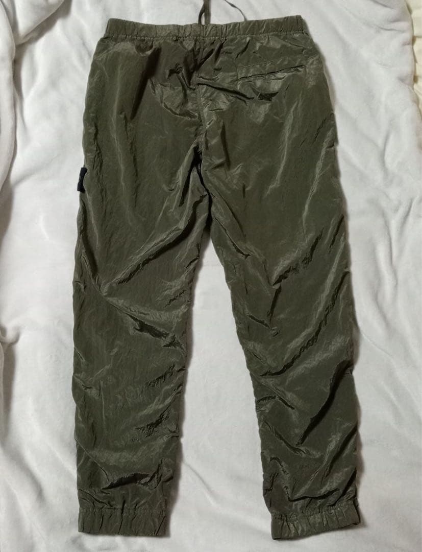 STONE  ストーンアイランド NYLON PANT カーキ