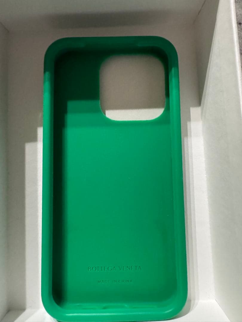 Bottega Veneta グリーン iPhoneケース15pro