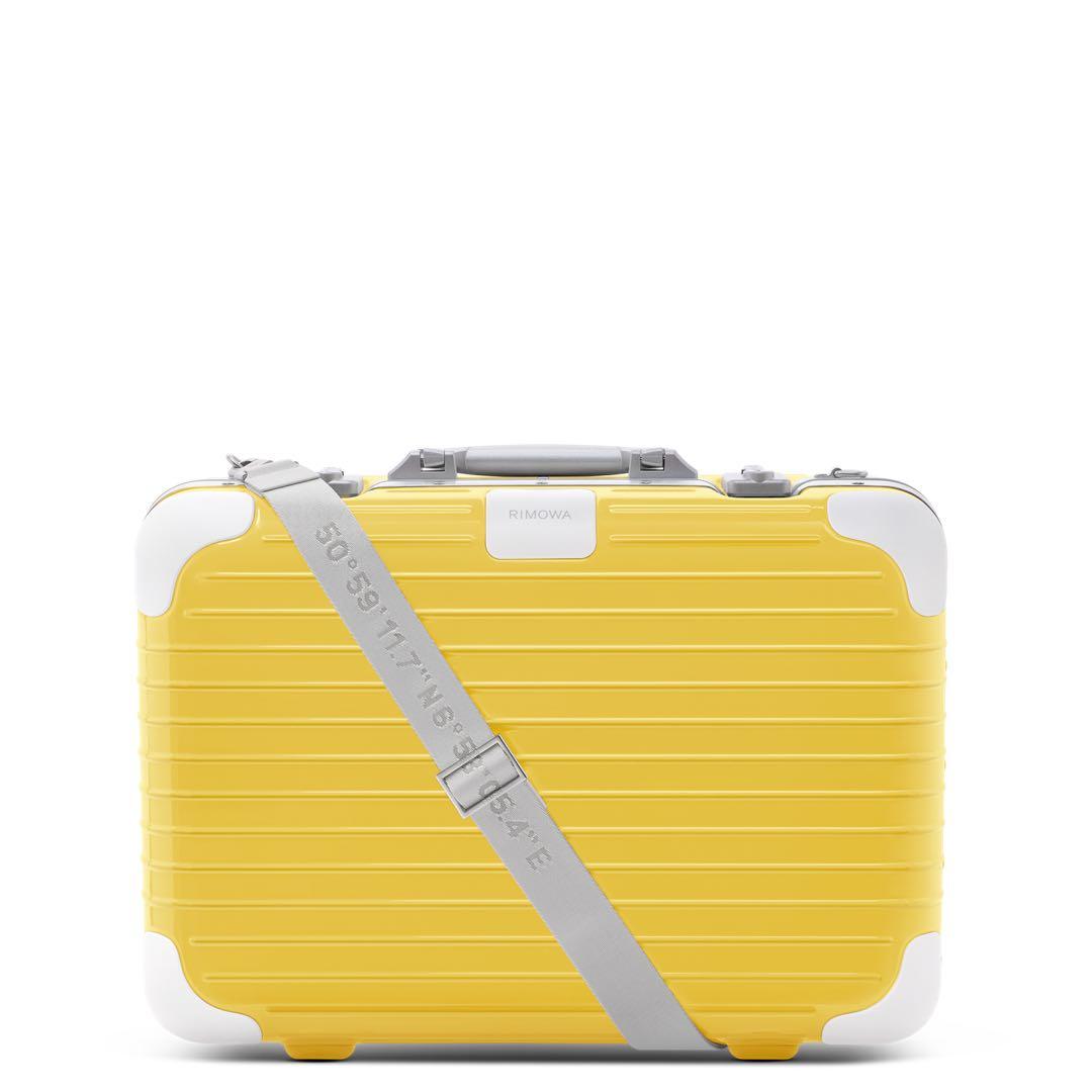 リモワ　holiday ハンドキャリーケース