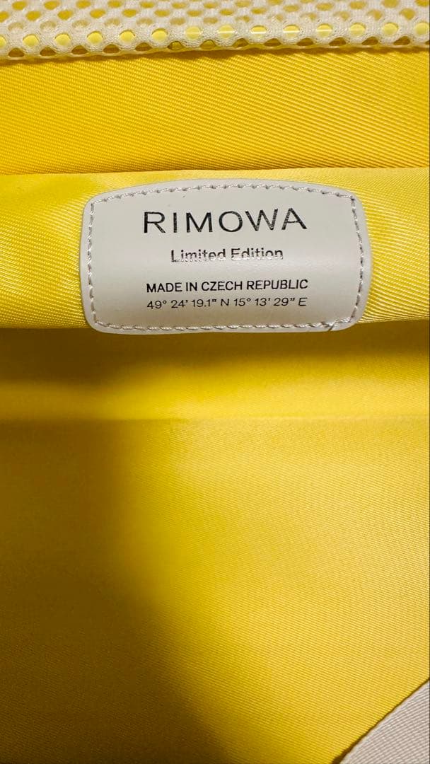 リモワ　holiday ハンドキャリーケース