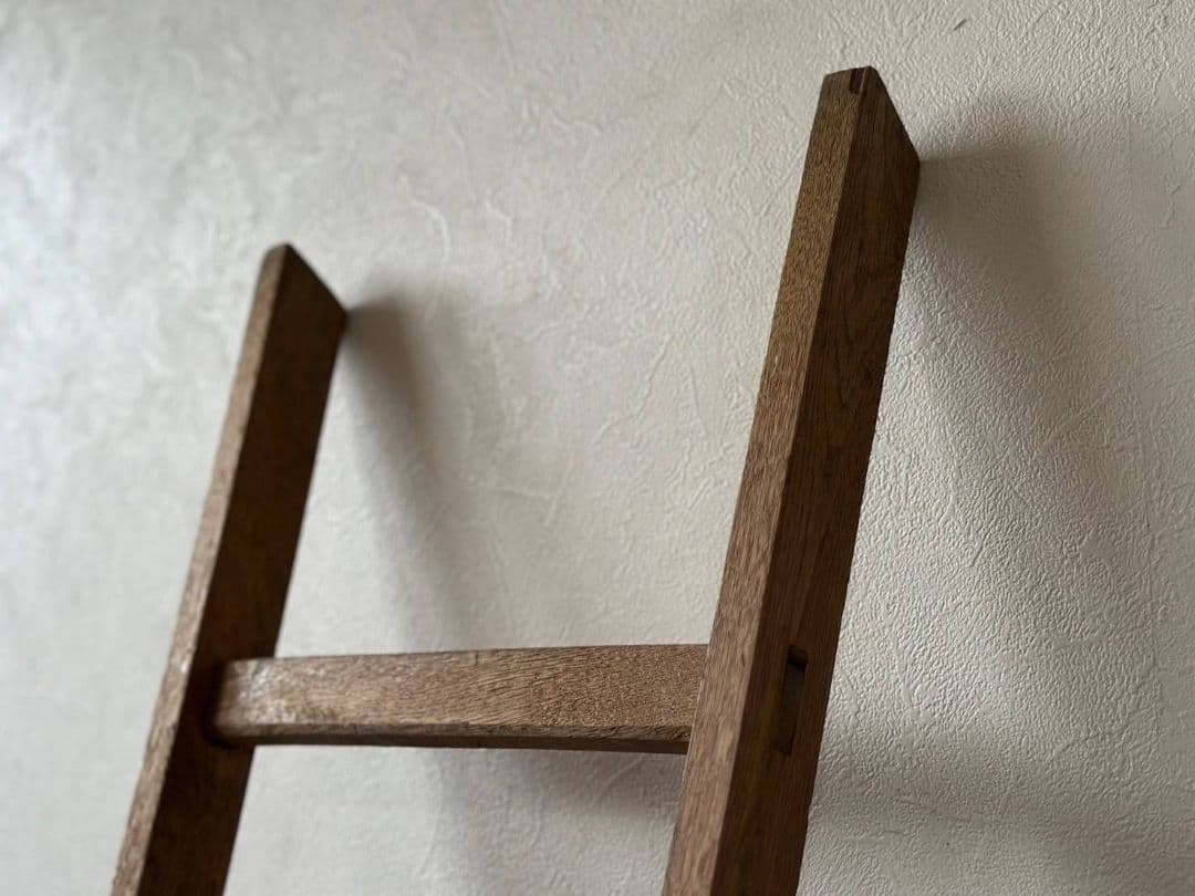 1092 ビンテージ　古い木のステップラダー　脚立　梯子　飾り棚　古家具　レトロ