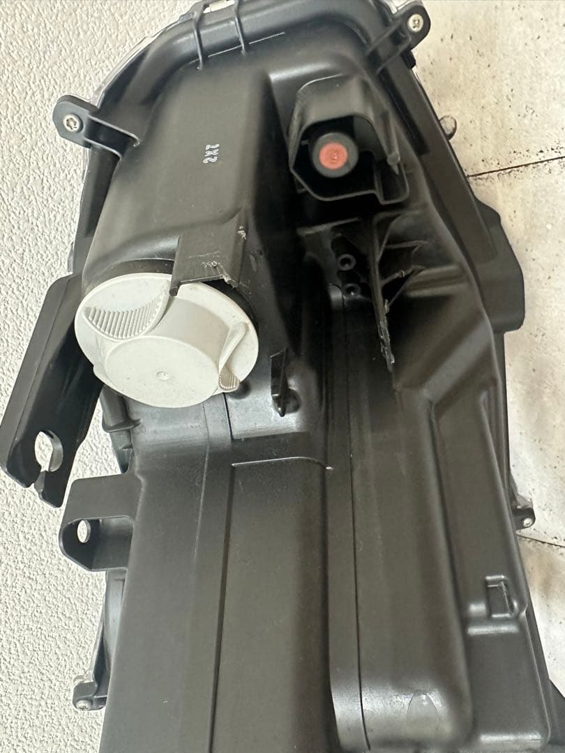 【トヨタ純正】ヤリスクロス ヘッドランプASSY 左側 81150-52N21