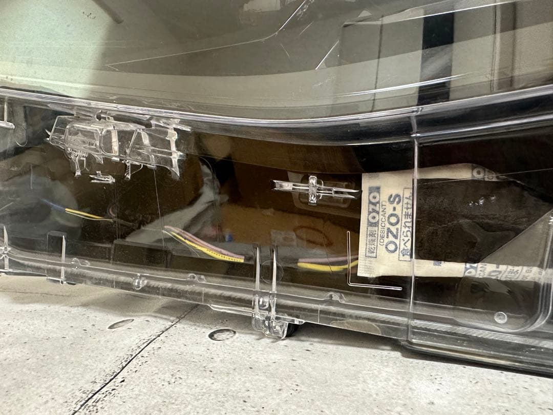 【トヨタ純正】ヤリスクロス ヘッドランプASSY 左側 81150-52N21