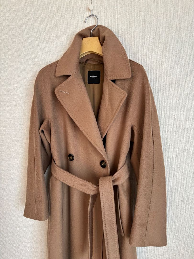 マックスマーラ 　ベルテッドコート　ダブルブレスト キャメル　34