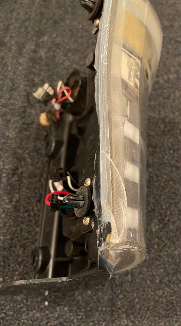 タントＬ375s クリスタルアイLEDテールランプ　流れるウィンカー