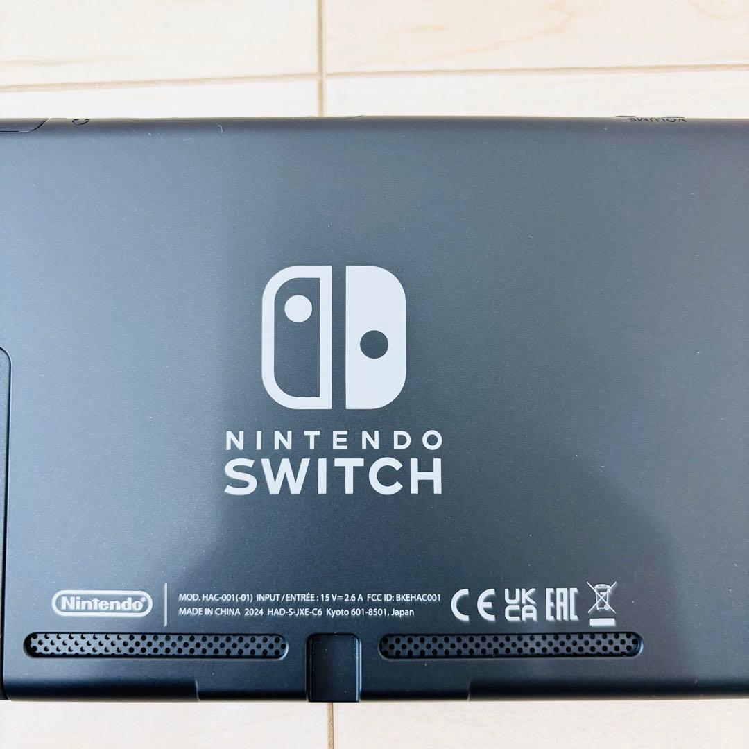【未使用に近い】2024年モデル　Nintendo Switch スイッチ　本体