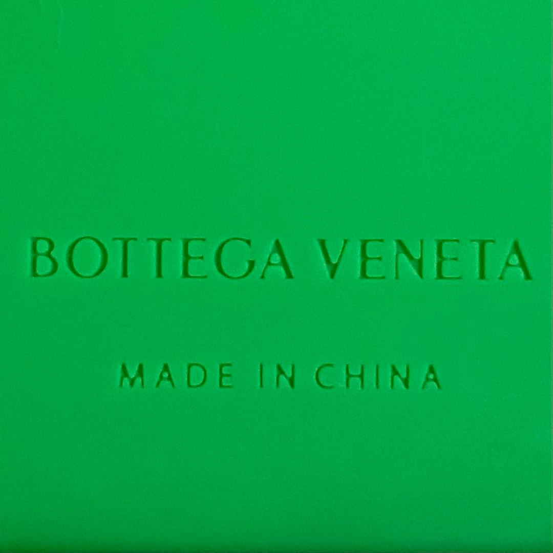 BOTTEGA VENETA / iPhone13Pro ケース ラバー
