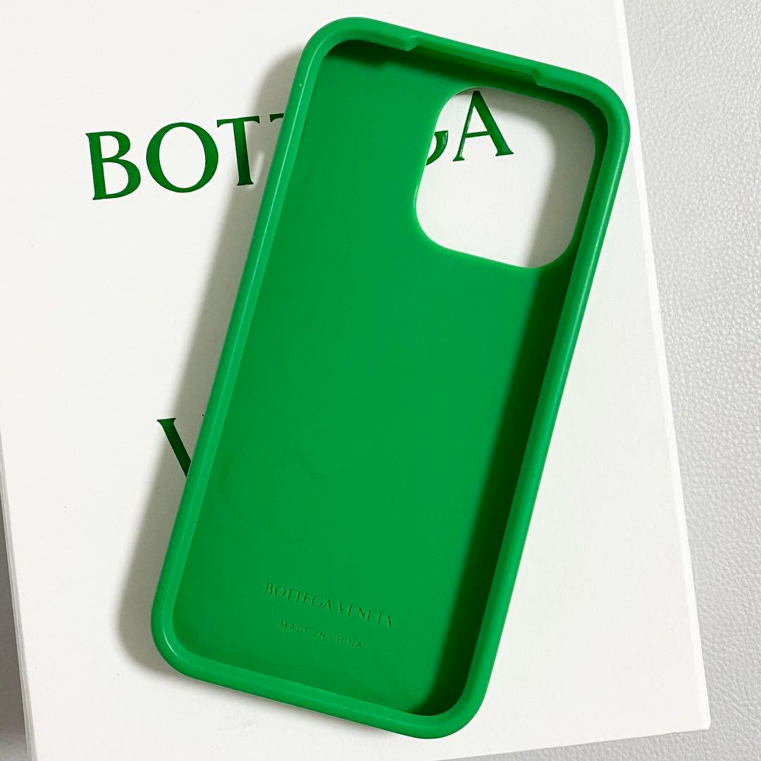 BOTTEGA VENETA / iPhone13Pro ケース ラバー