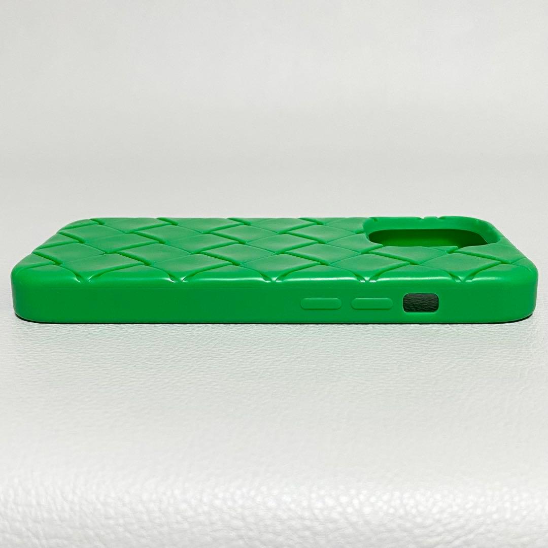 BOTTEGA VENETA / iPhone13Pro ケース ラバー