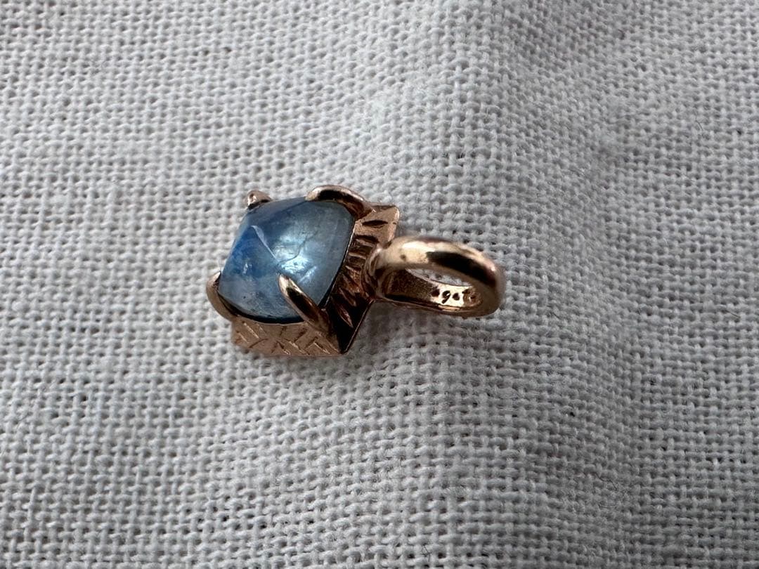 agete アガット　K10ブルートパーズチャーム　ネックレス　チャーム